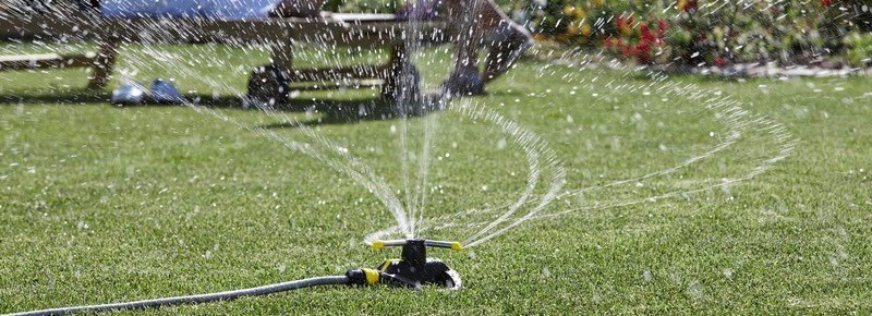 Vòi phun nước tự động Vòi phun nước tự động