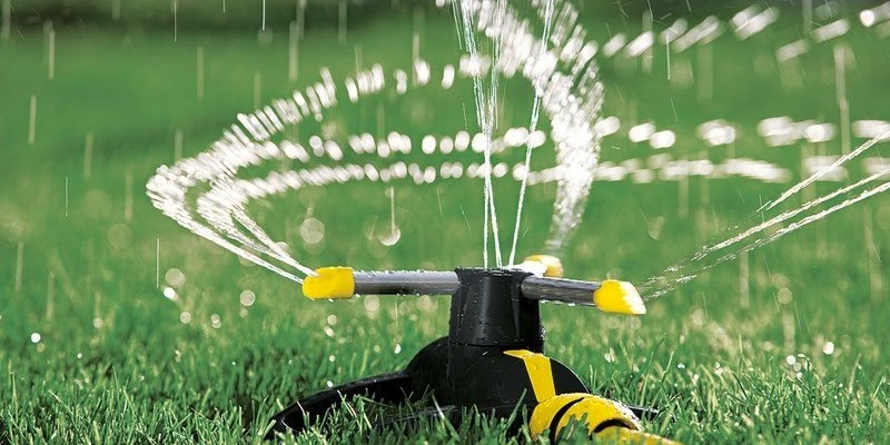 Lực nước mạnh mẽ và đều ở các kích cỡ bán kính khác nhau Lực nước mạnh mẽ và đều ở các kích cỡ bán kính khác nhau