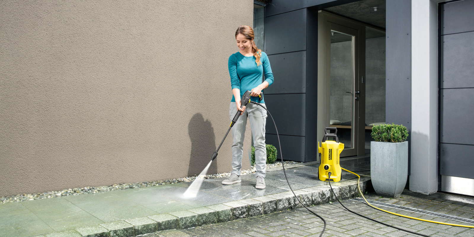 Máy phun rửa áp lực cao K 2 Premium Full Control