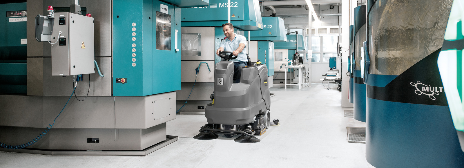 Industrial cleaning with the PDIR cleaning process Industrial cleaning with the PDIR cleaning process