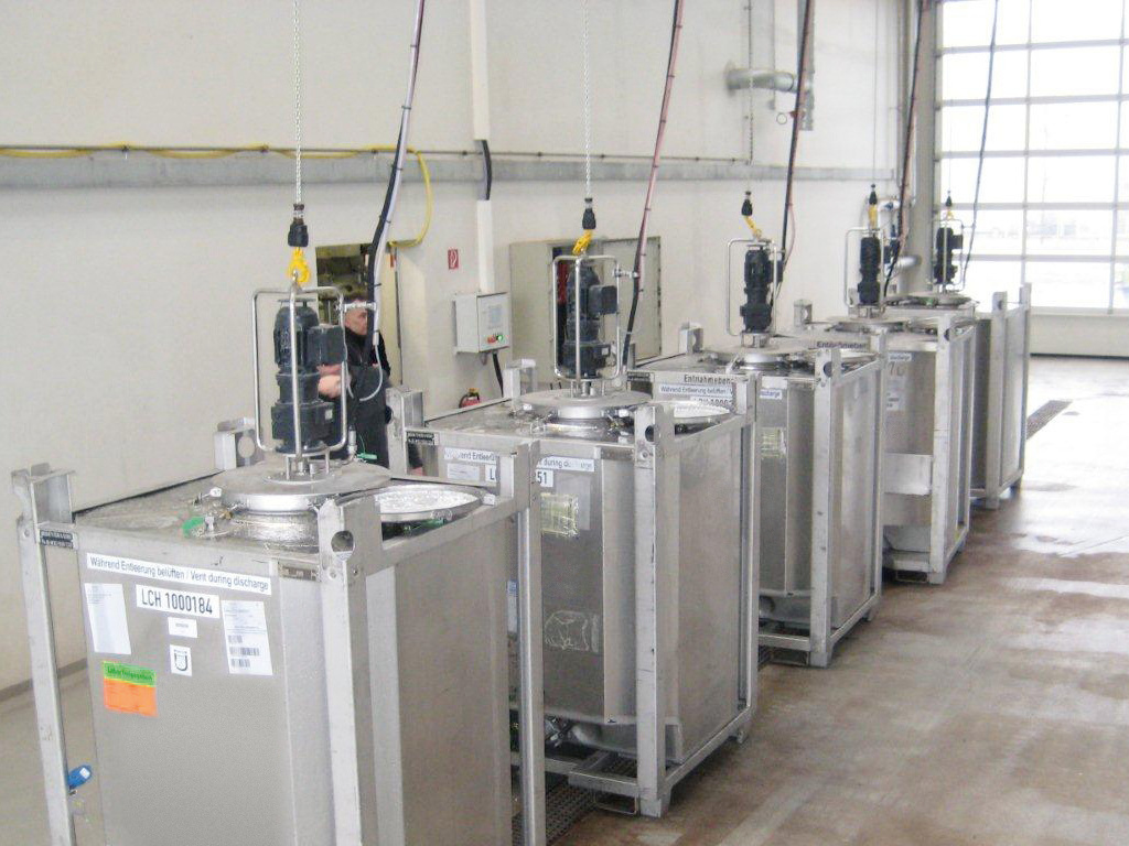 Truck container : Container Cleaning