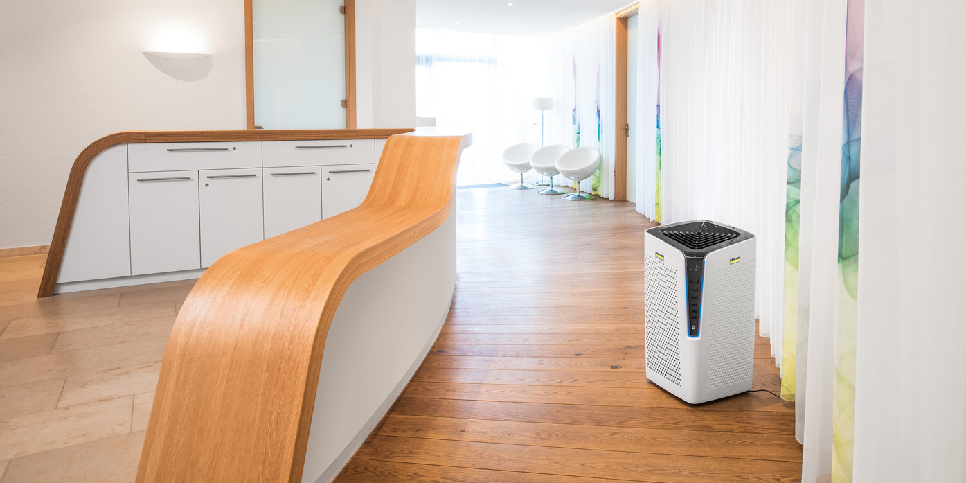 Le purificateur d'air Kärcher AF 100 garantit un air exempt de germes et propre dans les établissements médicaux Le purificateur d'air Kärcher AF 100 garantit un air exempt de germes et propre dans les établissements médicaux