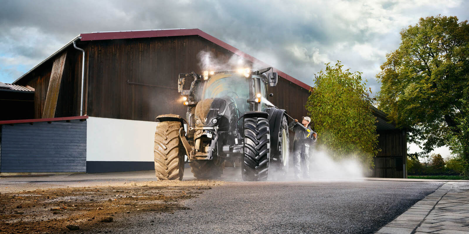 Jaką profesjonalną myjkę ciśnieniową do gospodarstwa kupić?