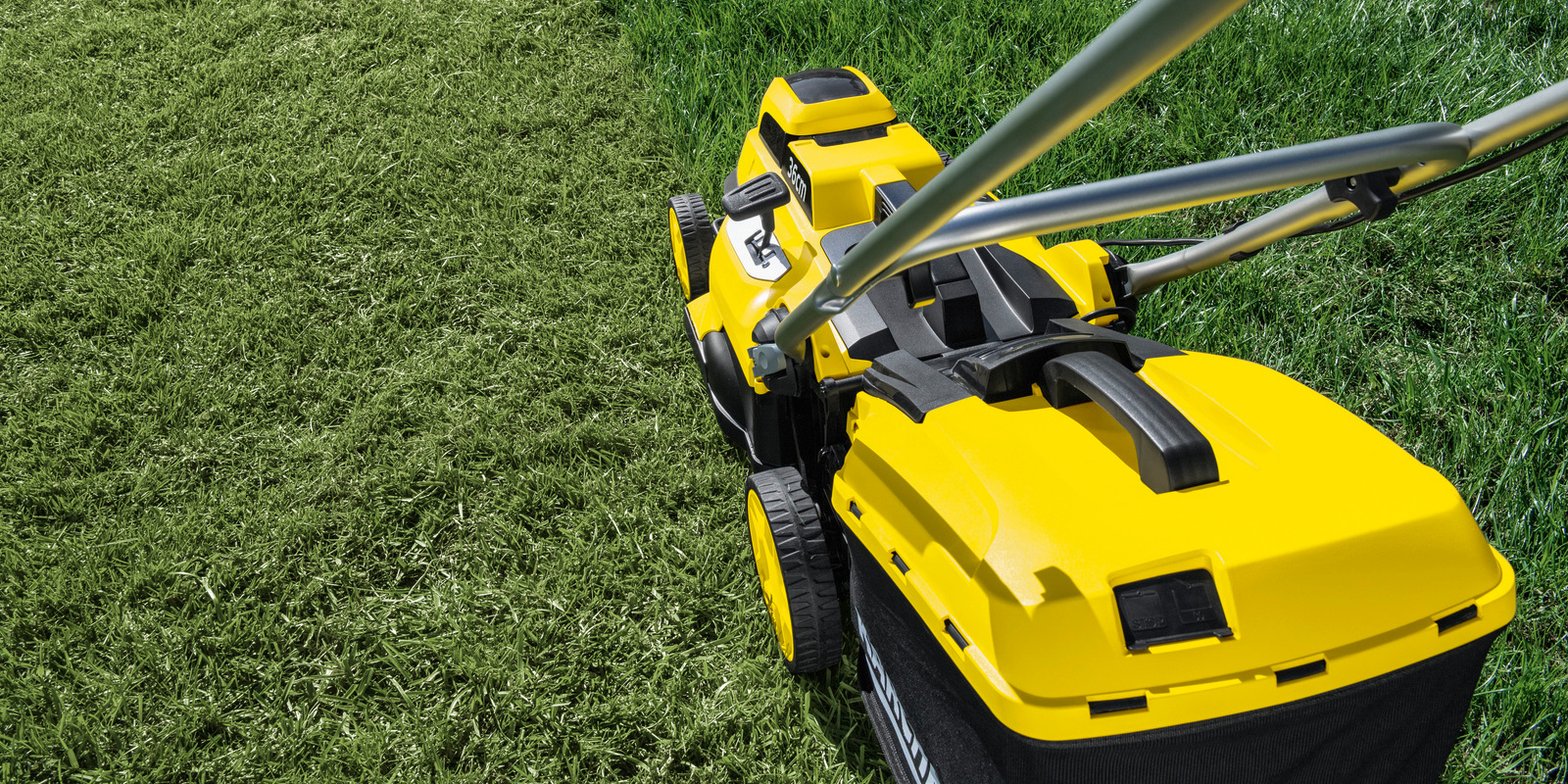 Стрижка газонів