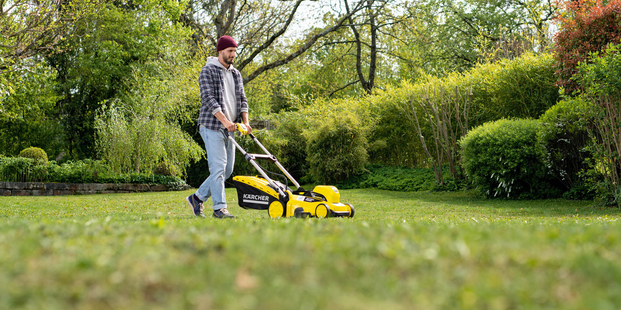 Стрижка газонів