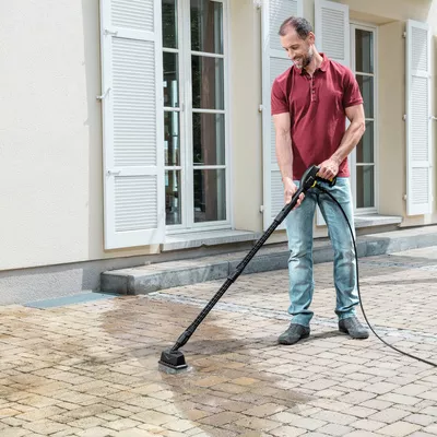 Nettoyer efficacement les pavés, les entrées et les terrasses & éliminer  les dépôts verts