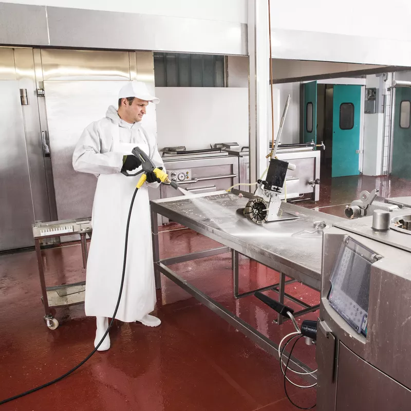 Hygiene in Fleischereien: So gelingt die Reinigung