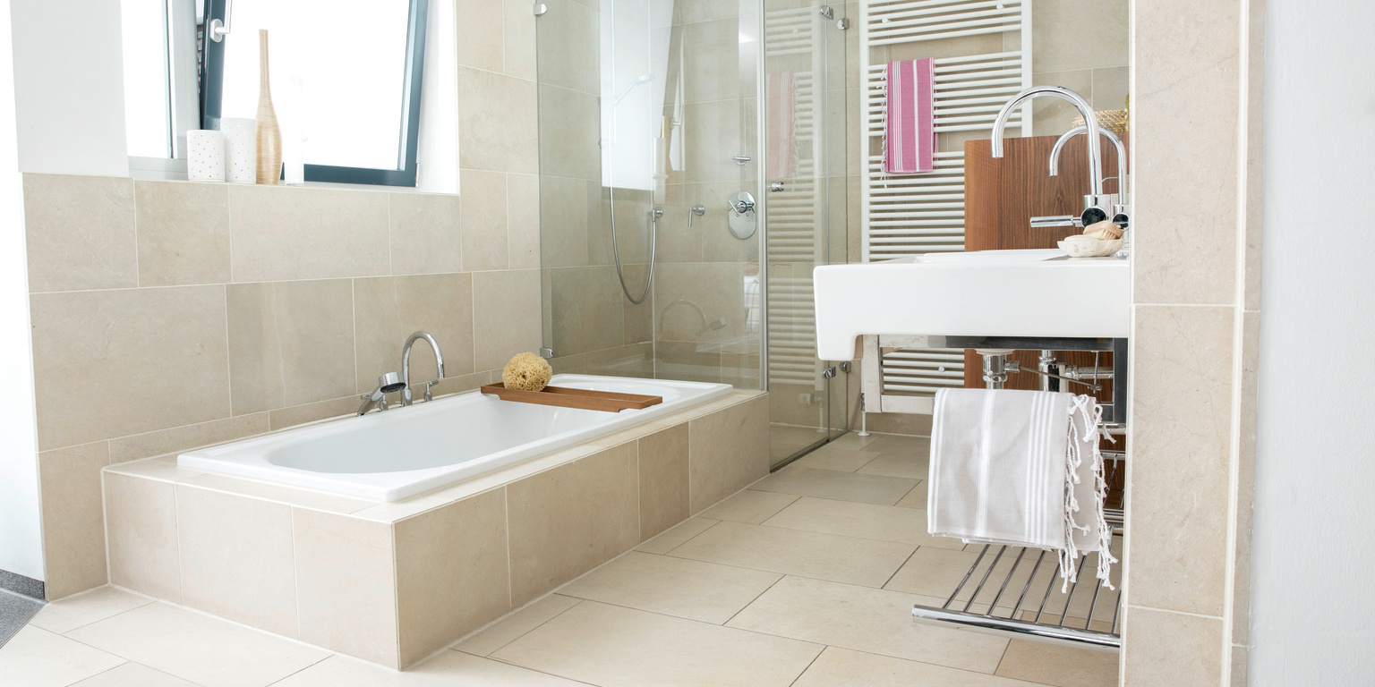 Nettoyage de la salle de bains avec les conseils Kärcher