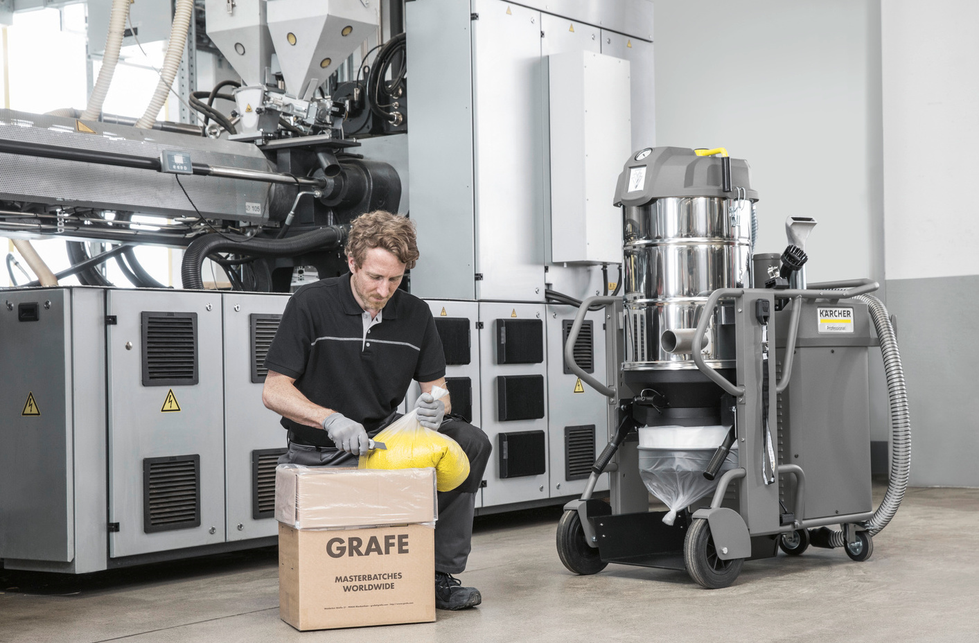 Aspirateurs industriels Kärcher dans l'industrie des matières plastiques et l'industrie chimique