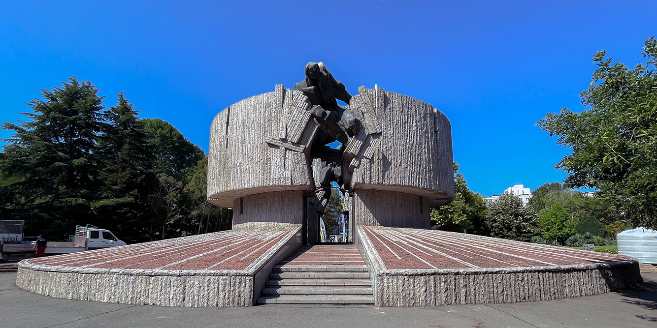 pantheon_bourgas_cover_2