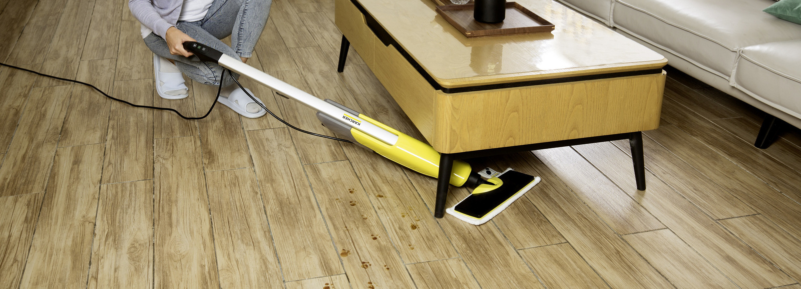 SC_2_Upright_EasyFix_living_room_wood_app_08_CI20_96 dpi