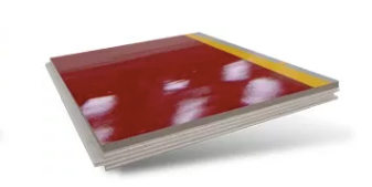 Como-limpiar-suelos-de-Pisos-con-resina-Limpiasuelos-profesional-Karcher-Peru