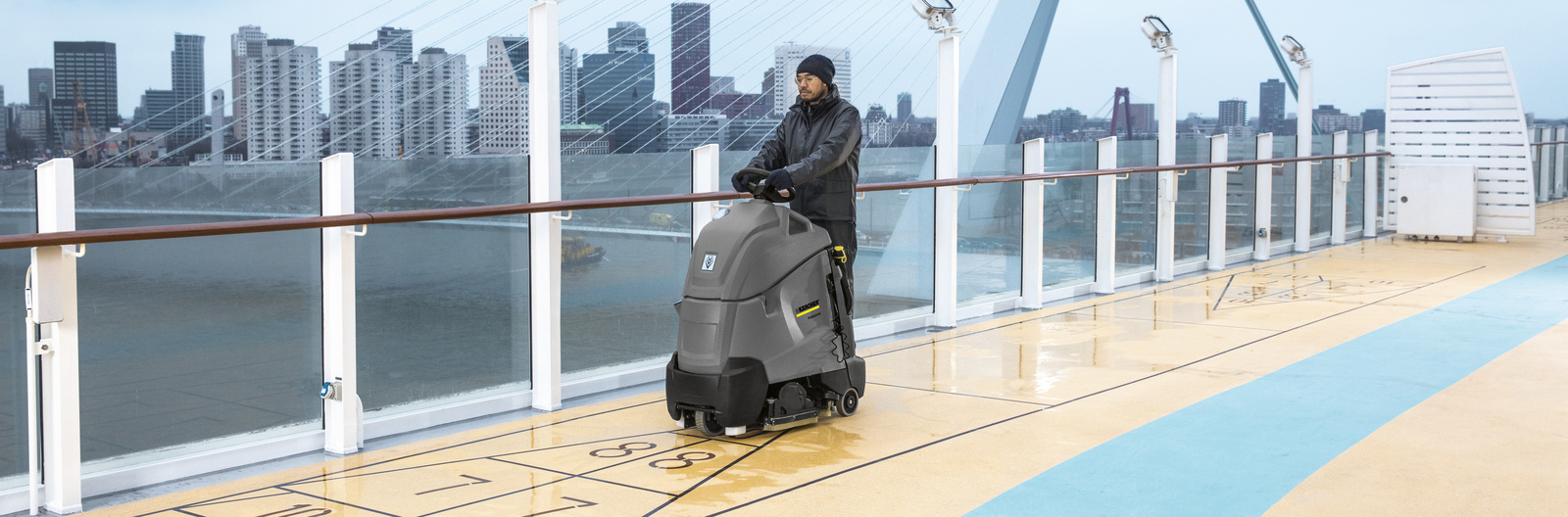 Karcher Scrubber Dryer Step on Karcher Scrubber Dryer Step on