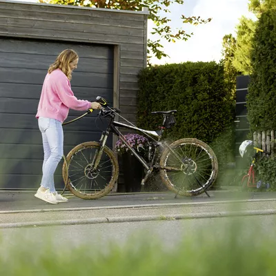 Fahrradreinigung: Tipps für zuhause & unterwegs