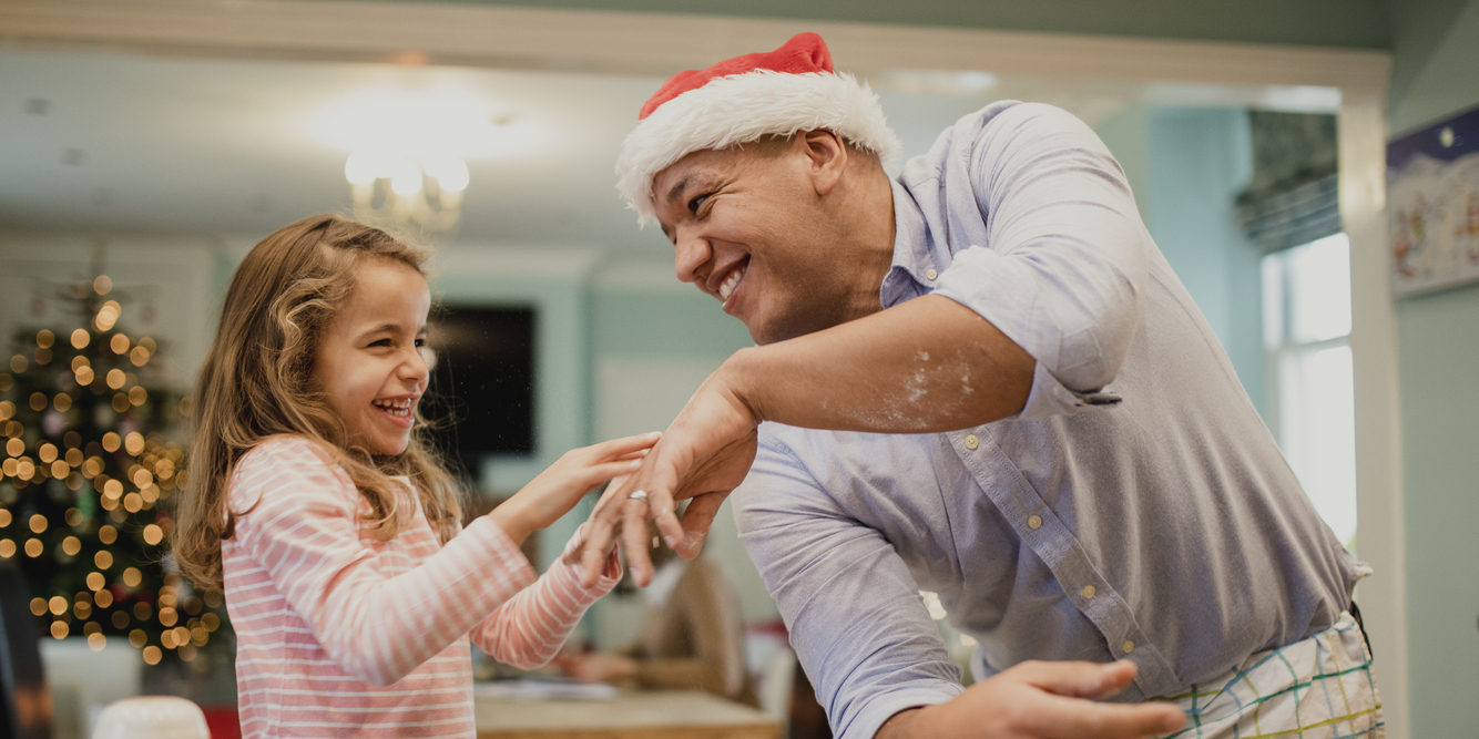 personas cocinando en navidad