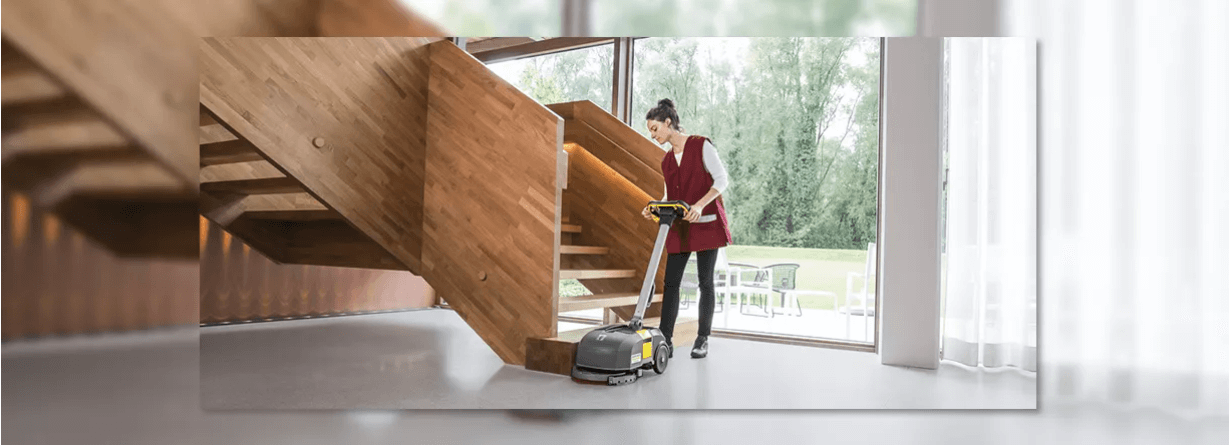 Mi_Piso_Esta_Manchado_Una_Fregadora_De_Piso_Soluciona_El_Problema_Karcher_Chile