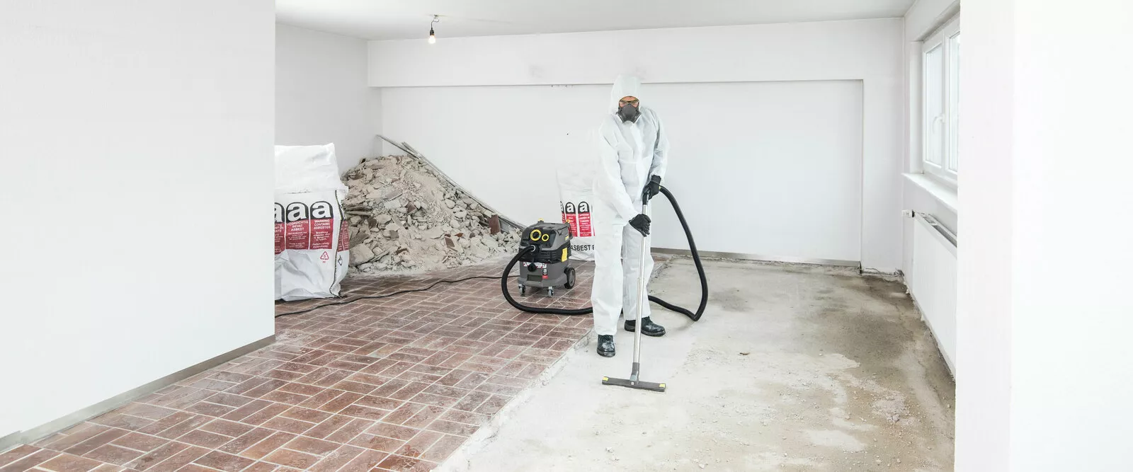Asbestos Removal And Vacuuming