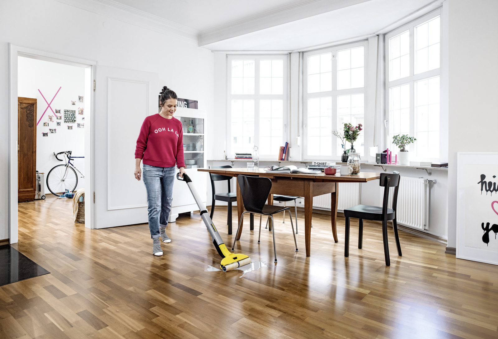 Kompaktný elektrický mop Kärcher EWM2 Kompaktný elektrický mop Kärcher EWM2