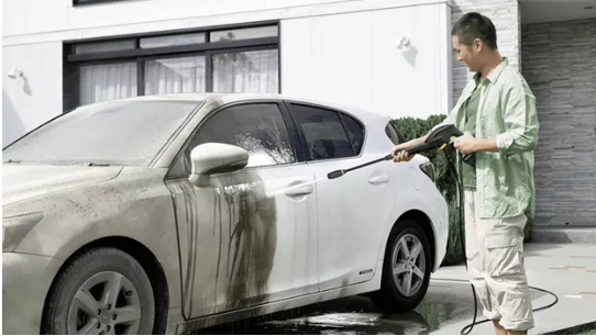 homem-carro-verde homem-carro-verde