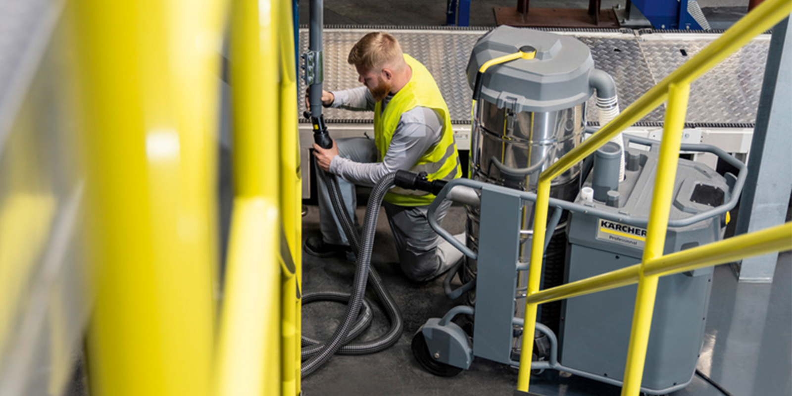 Kärcher kompakte Akku-Scheuersaugmaschine BR 30/1 C Bp Pack Kärcher kompakte Akku-Scheuersaugmaschine BR 30/1 C Bp Pack