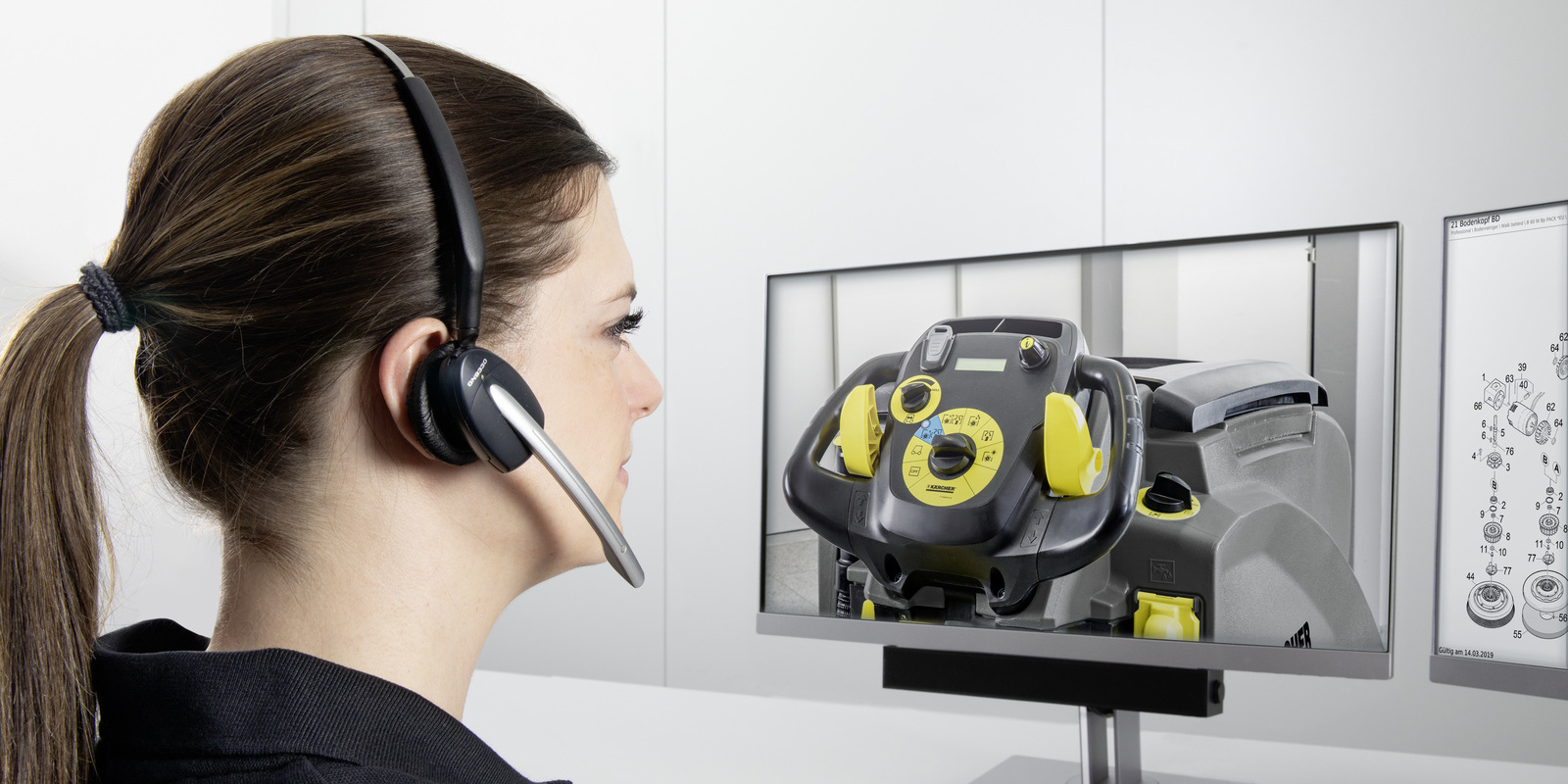 service_callcenter_app_03_CI15_96 dpi (jpg)