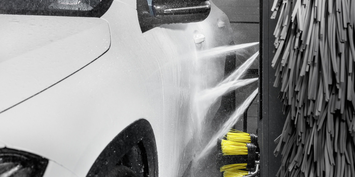 PUENTE DE LAVADO DE AUTOS