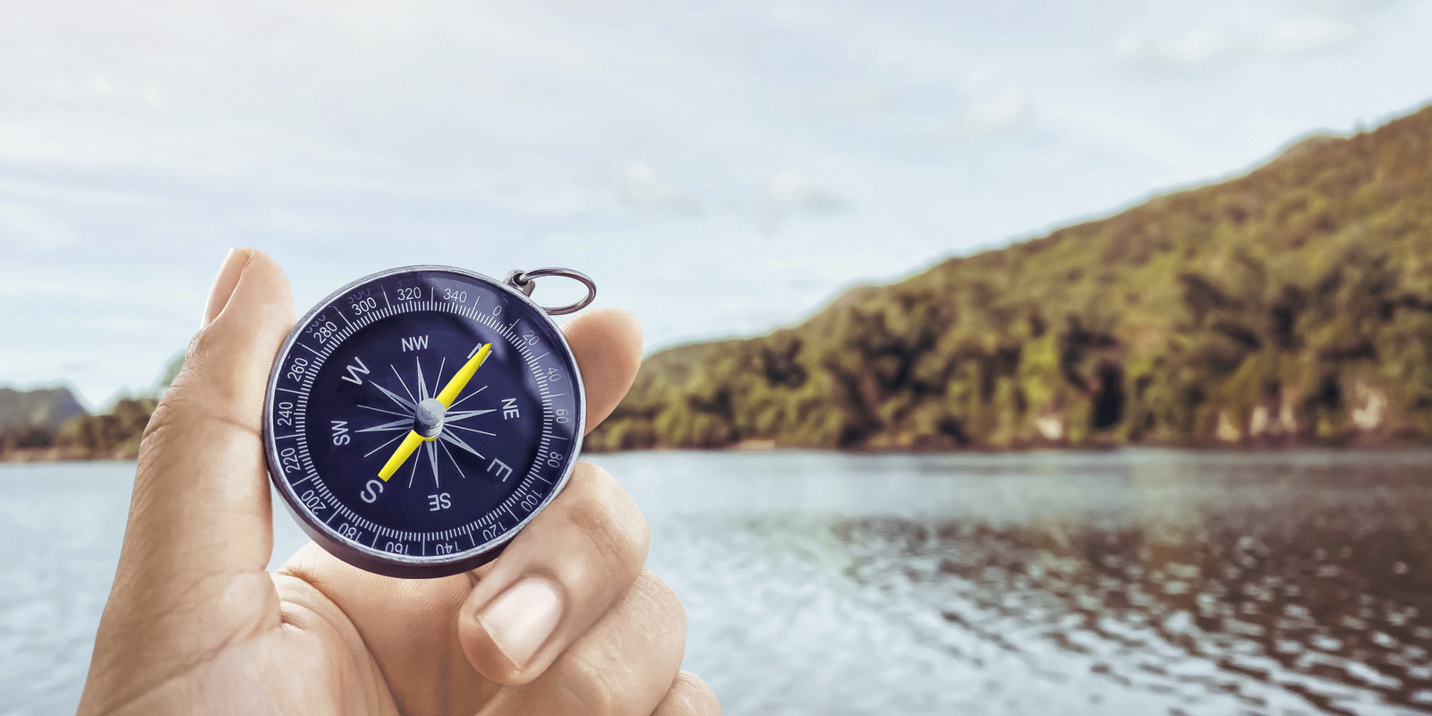 Tuân thủ và liêm chính