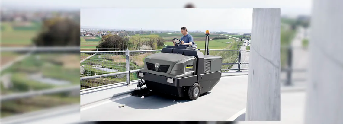 COMO A VARREDEIRA PROFISSIONAL PODE TE AJUDAR A LIMPAR SEM GASTAR MUITO