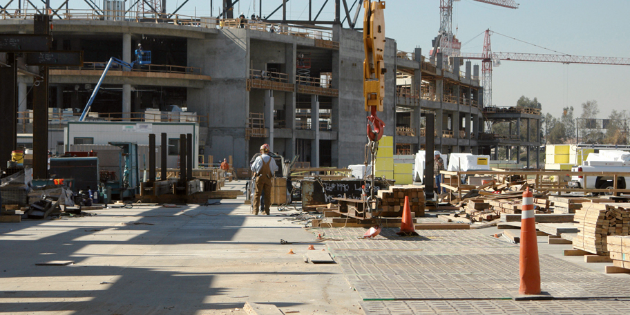 Installation du filtre dans l'aspirateur