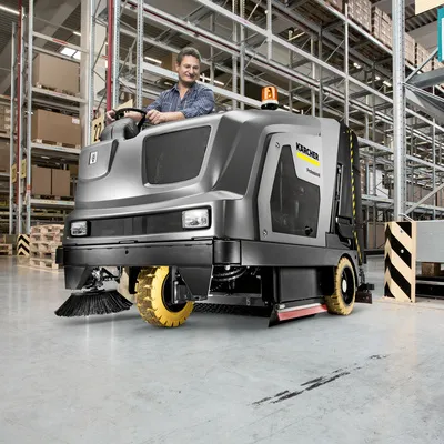 Clean A Warehouses With High Reach Cleaning Equipment