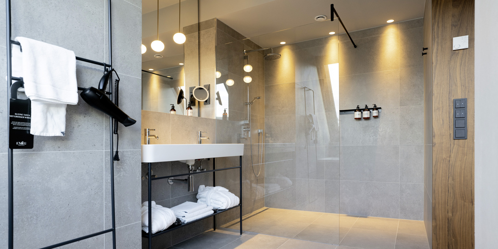 Cleaning the bathroom Kärcher tips for cleaning the bathroom