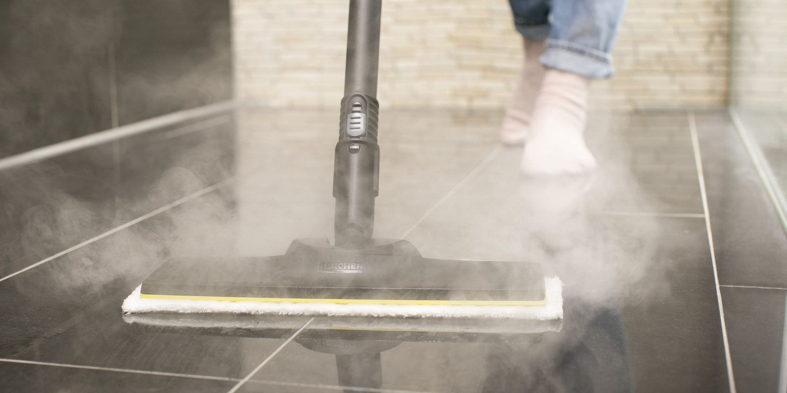 Cleaning tiles Kärcher tips for cleaning tiles