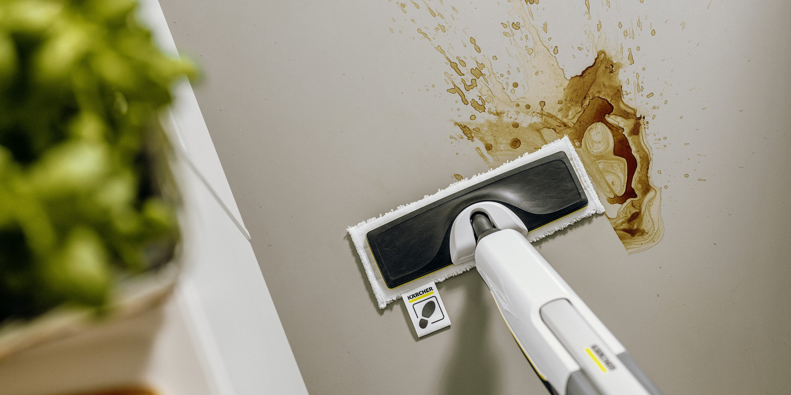 Cleaning PVC and linoleum Kärcher tips for cleaning PVC and linoleum