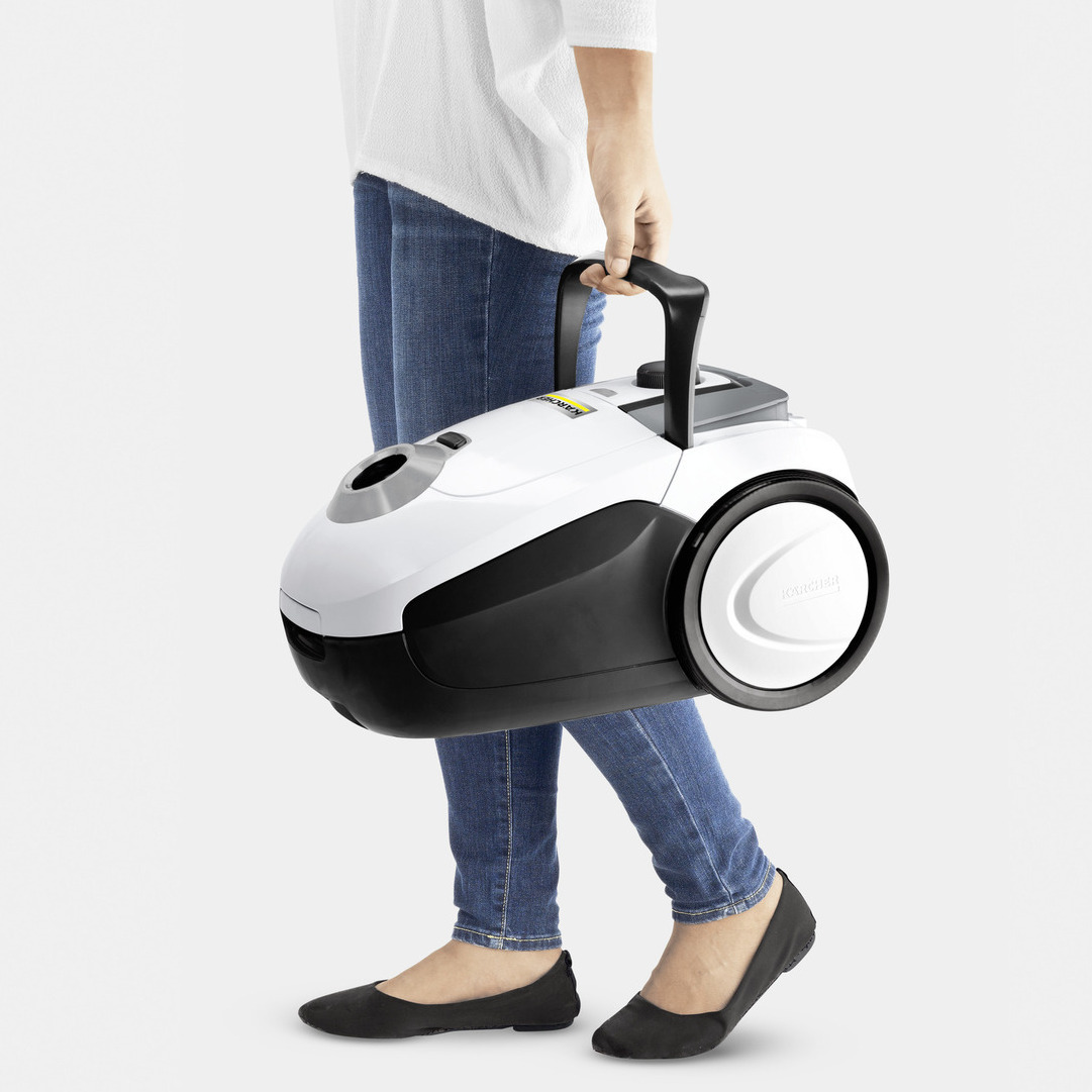 Kärcher Vacuum cleaner with bag handle Kärcher Vacuum cleaner with bag handle