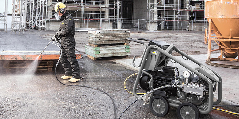 建設用資材レンタル事業H社