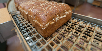 製パン工場S社生産本部