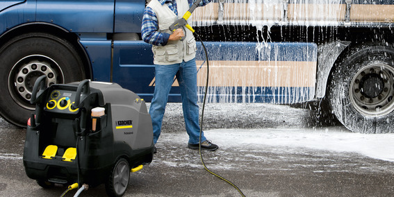 HIGH-PRESSURE WASHER HIGH-PRESSURE WASHER