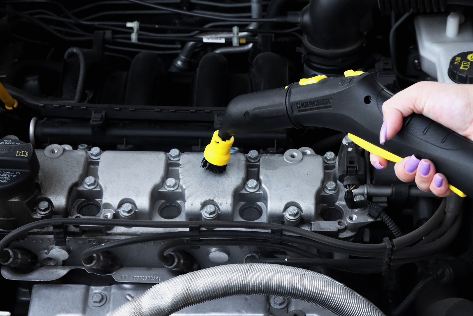 Existem equipamentos ideais para limpeza profissional de automóveis Existem equipamentos ideais para limpeza profissional de automóveis
