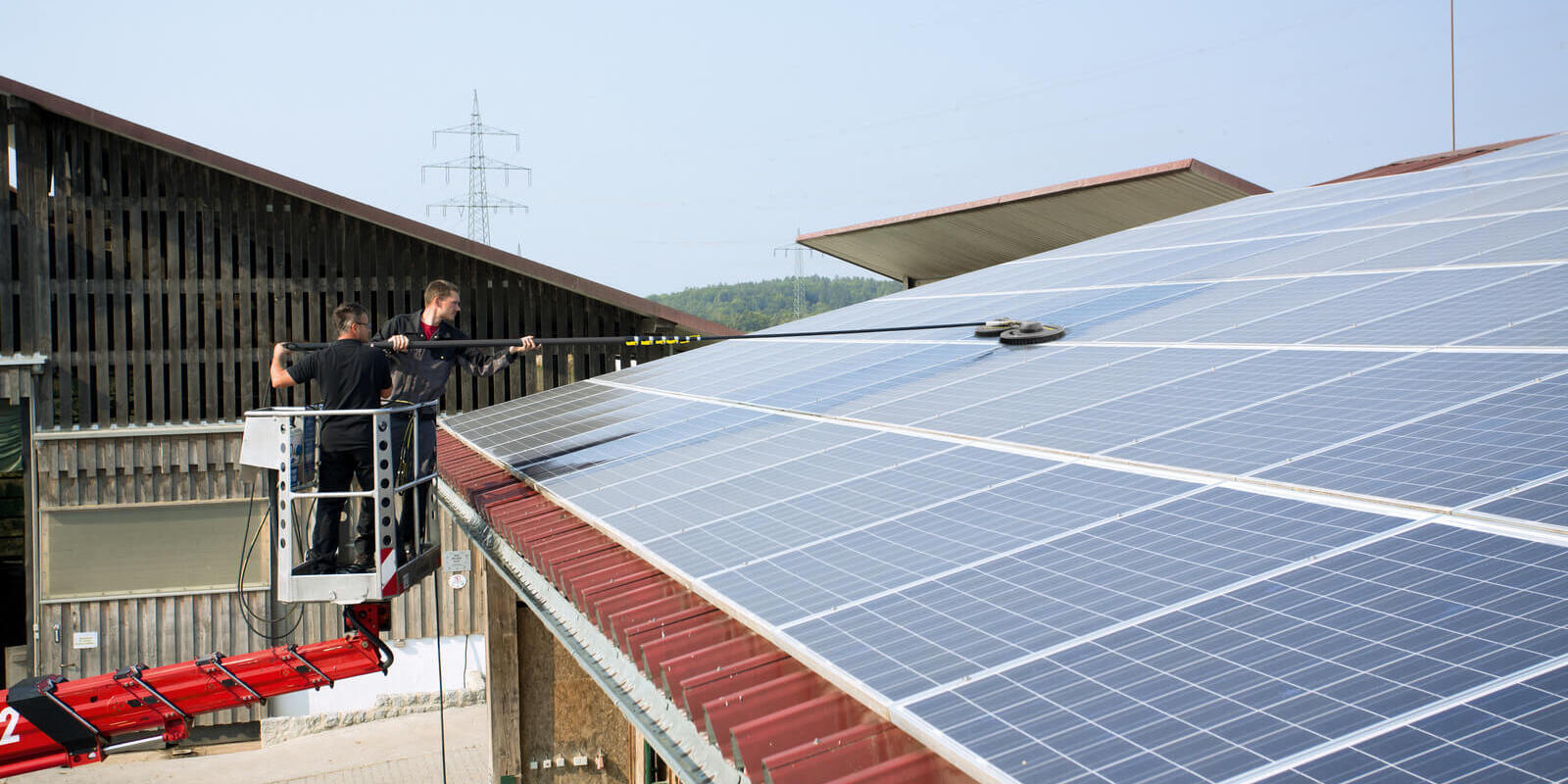 Mycie paneli fotowoltaicznych