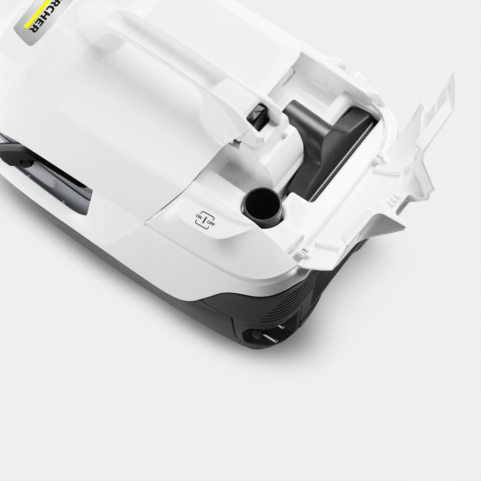 Kärcher vacuum cleaner with water filter accessories Kärcher vacuum cleaner with water filter accessories