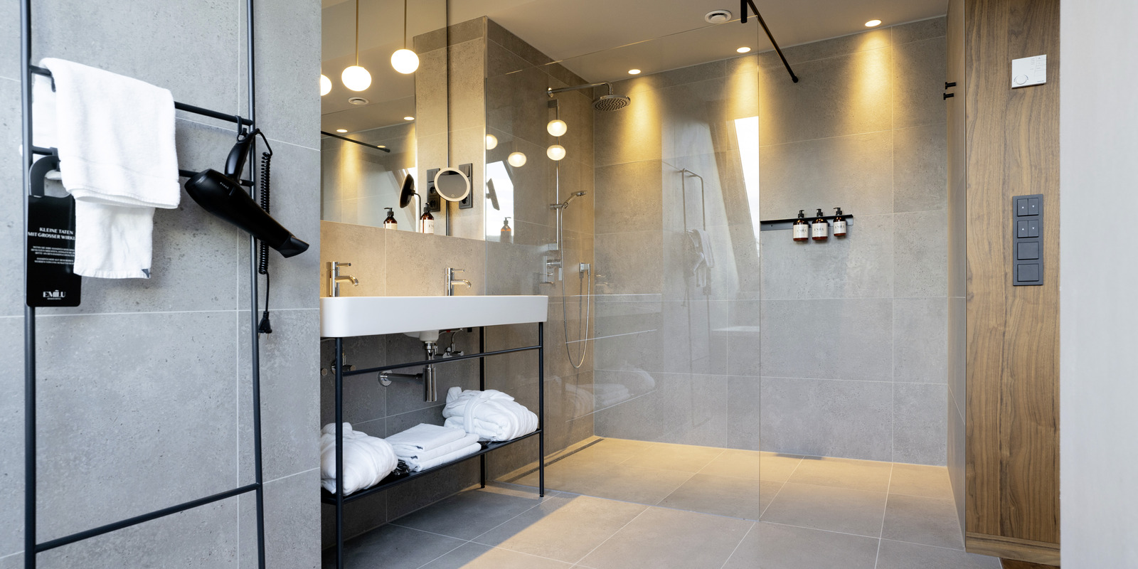 Cleaning the bathroom Kärcher tips for cleaning the bathroom