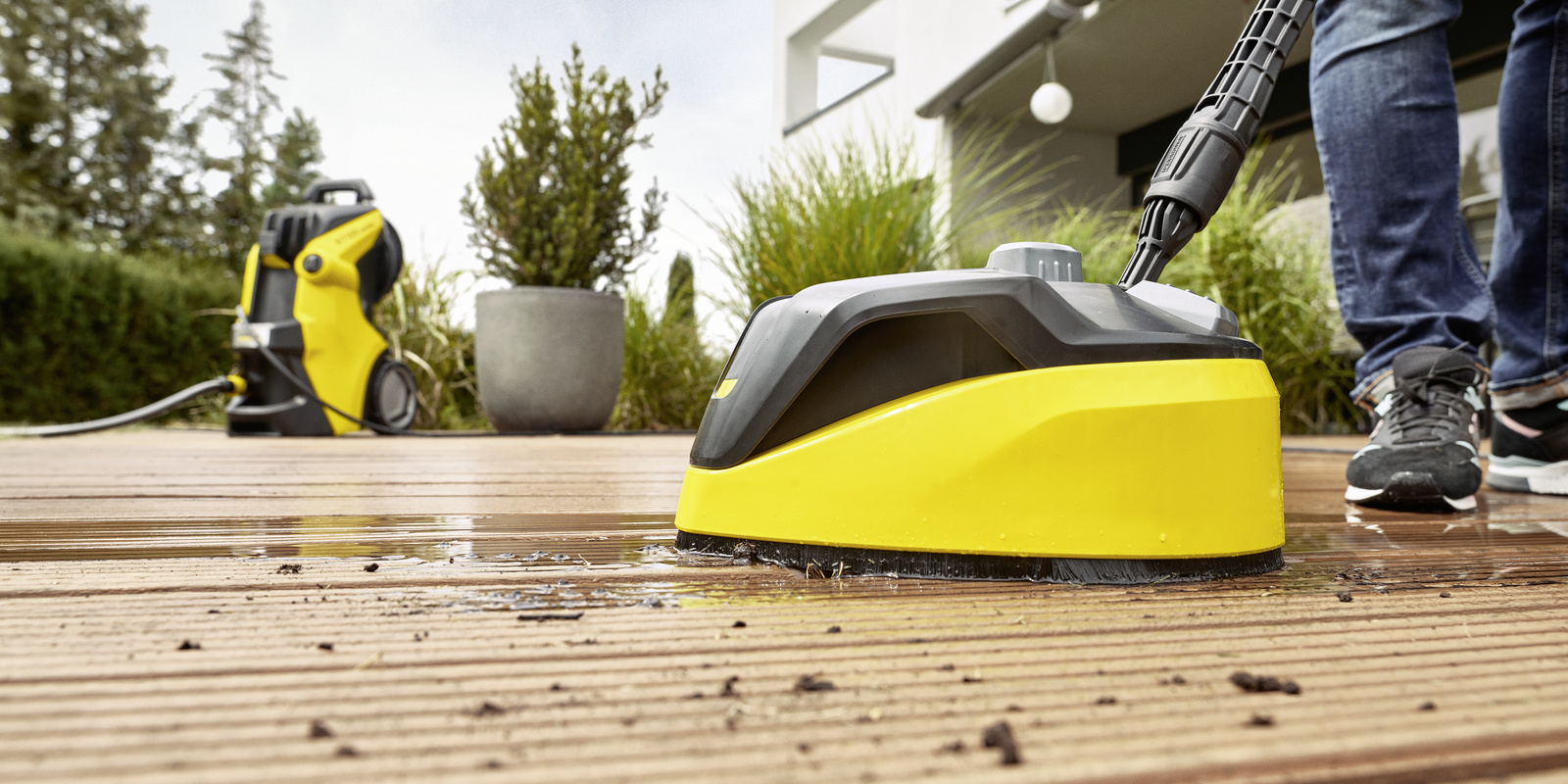 Cleaning wooden decking Kärcher Tips: Cleaning wooden decking