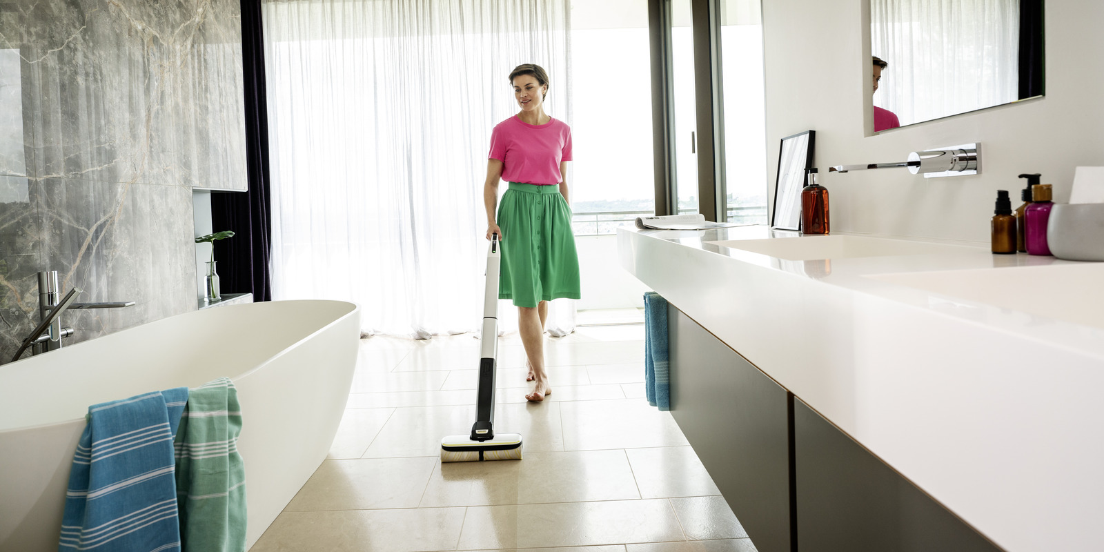 Nettoyage du carrelage avec le nettoyeur vapeur de Kärcher