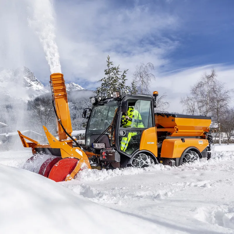 S_130_snow_blower_municipal_puplic_services