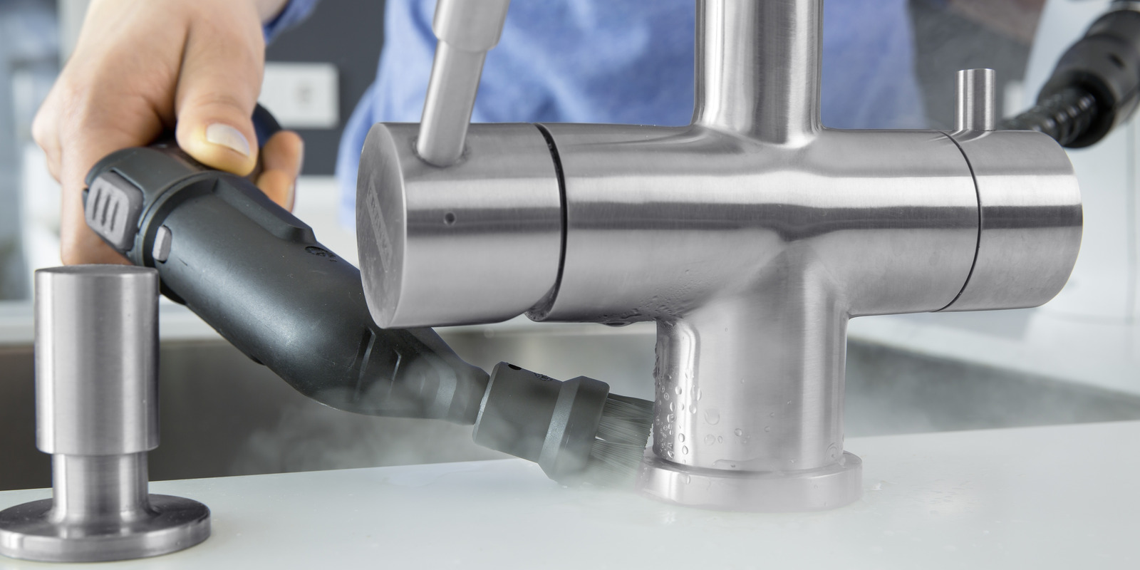 Détartrage du robinet avec les conseils de Kärcher