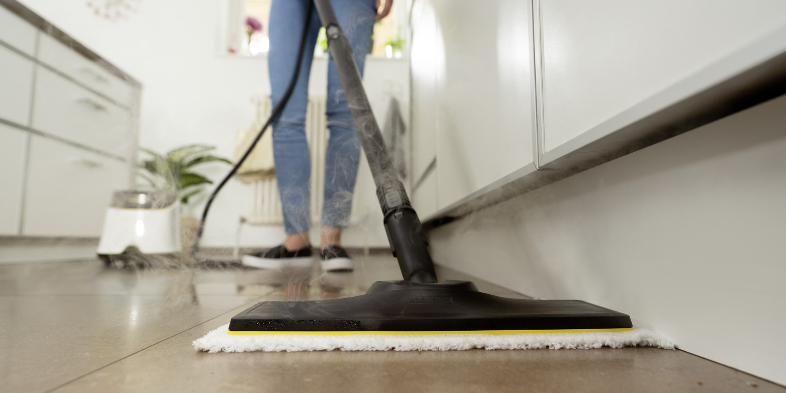 Rengøring af køkken fliser 