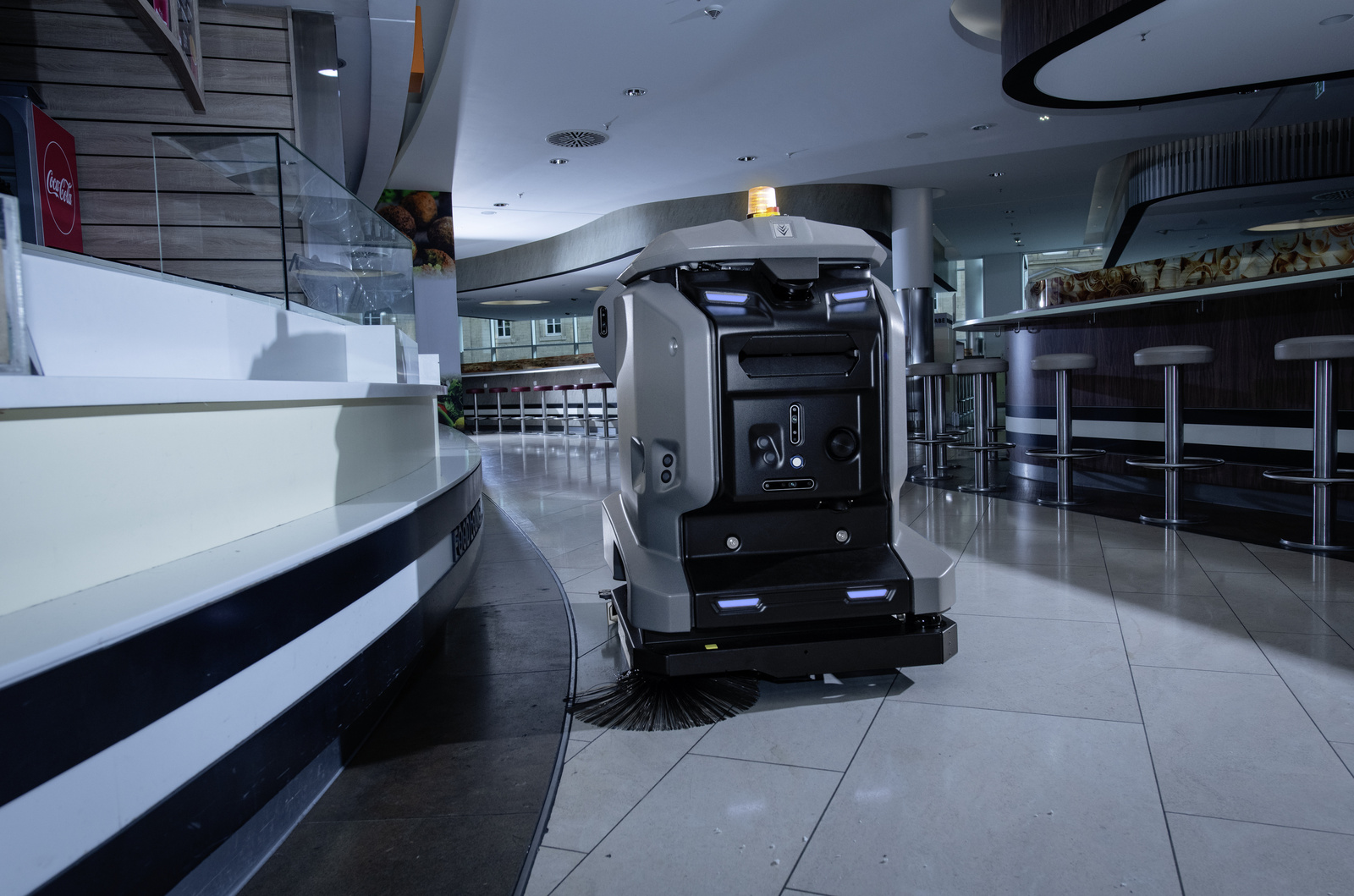 Cleaning robot A cleaning robot cleans a floor