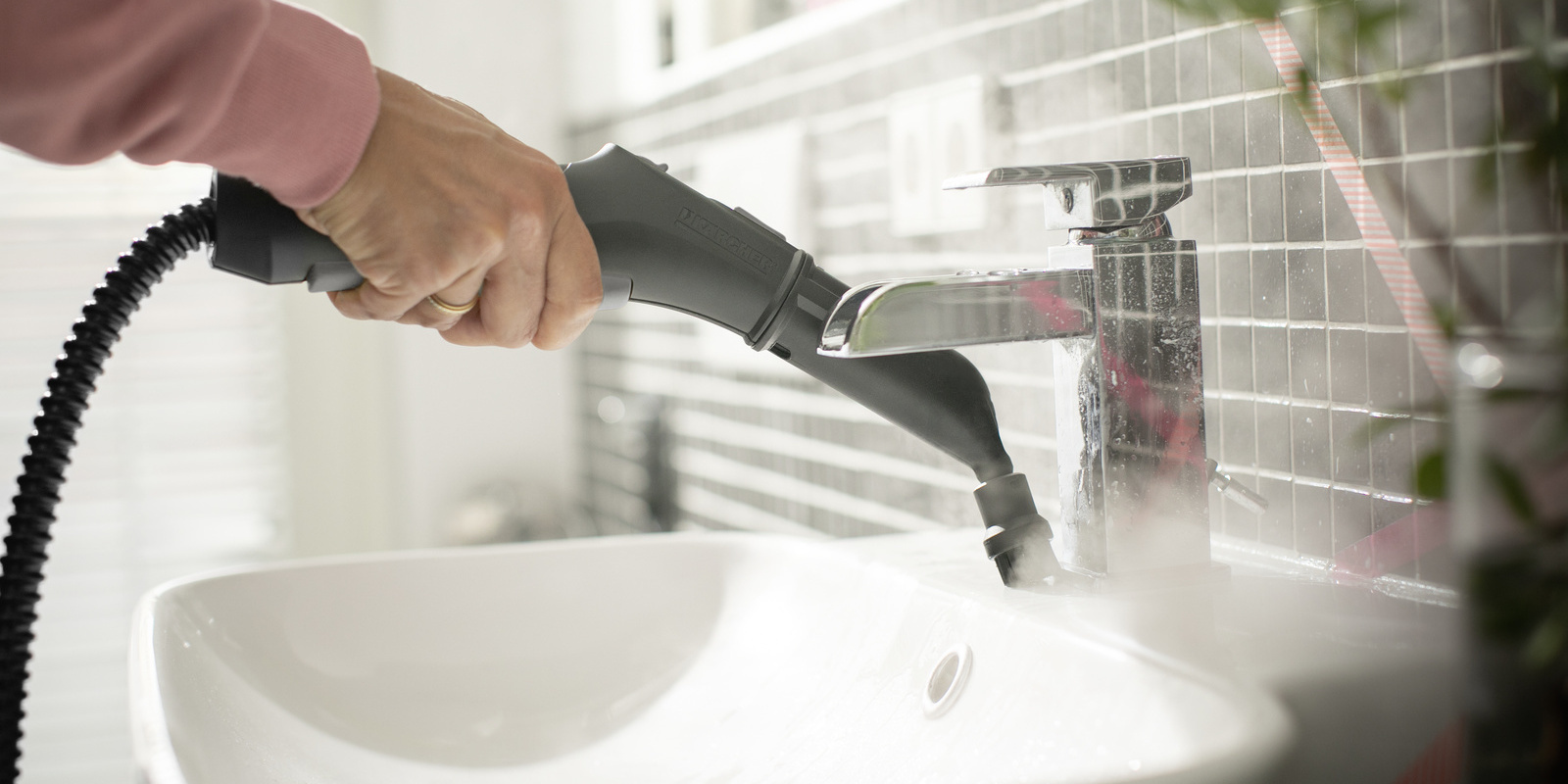 Steam cleaning fittings with the Kärcher steam cleaner