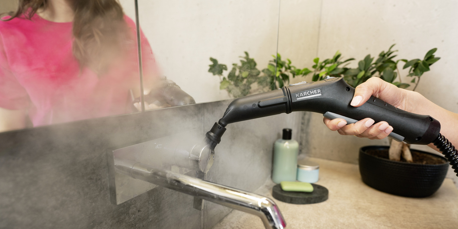 Kärcher tips for cleaning washbasins and taps