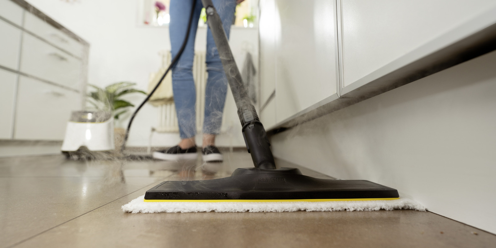 Fliesen reinigen Fliesen reinigen mit Kärcher Dampfreiniger